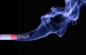 How smoking can damage my oral health